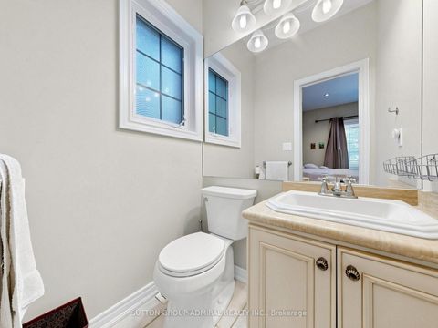Photo 22 at 3 Raymond Drive, Yorkhill, Vaughan