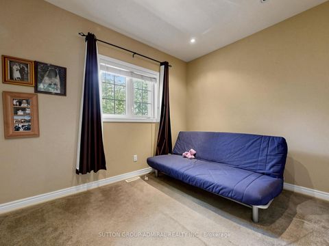 Photo 23 at 3 Raymond Drive, Yorkhill, Vaughan