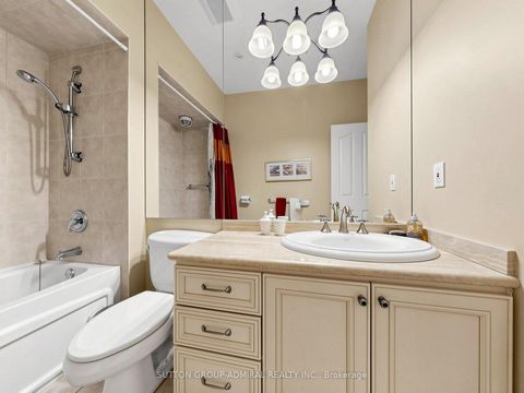 Photo 25 at 3 Raymond Drive, Yorkhill, Vaughan