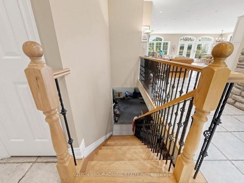 Photo 26 at 3 Raymond Drive, Yorkhill, Vaughan