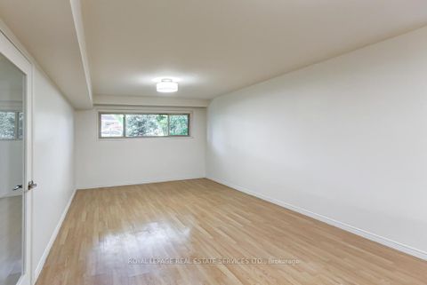 Photo 4 at 38 Jellicoe Avenue, Alderwood, Toronto