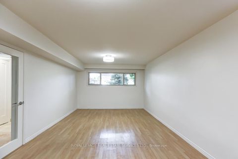 Photo 5 at 38 Jellicoe Avenue, Alderwood, Toronto
