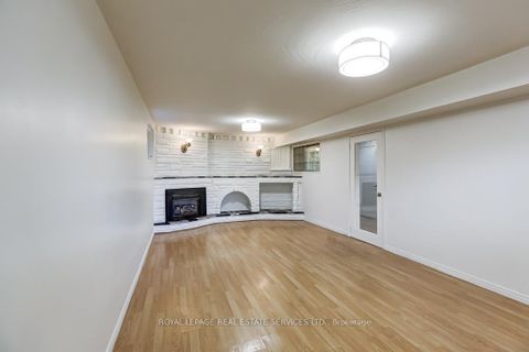 Photo 6 at 38 Jellicoe Avenue, Alderwood, Toronto