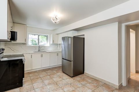 Photo 12 at 38 Jellicoe Avenue, Alderwood, Toronto