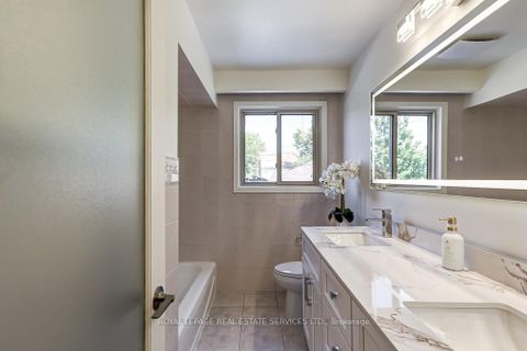 Photo 32 at 38 Jellicoe Avenue, Alderwood, Toronto