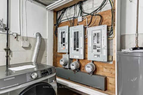 Photo 35 at 38 Jellicoe Avenue, Alderwood, Toronto