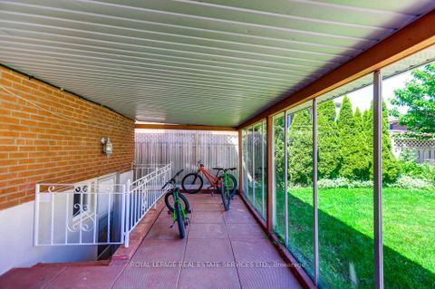 Photo 36 at 38 Jellicoe Avenue, Alderwood, Toronto