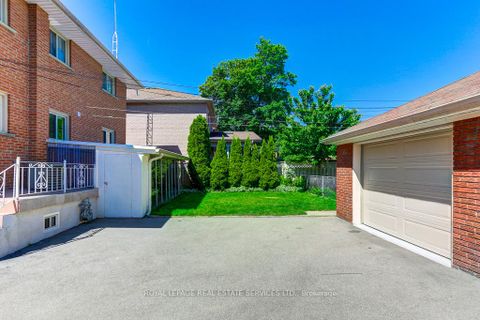 Photo 38 at 38 Jellicoe Avenue, Alderwood, Toronto