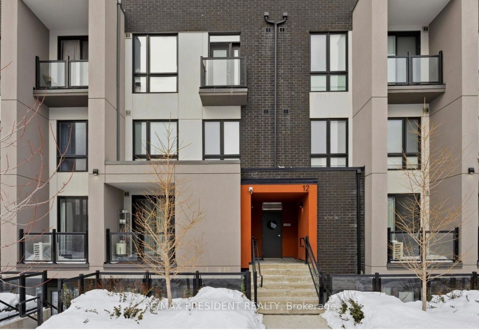 6 - 12 Marquette Avenue S, Lawrence, Toronto 