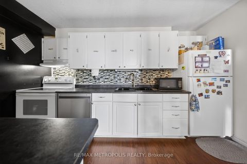 Photo 1 at 1102 - 15 Torrance Road, Eglinton East, Toronto