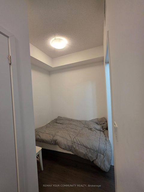 Photo 7 at 1004 - 89 Dunfield Avenue, Mount Pleasant West, Toronto