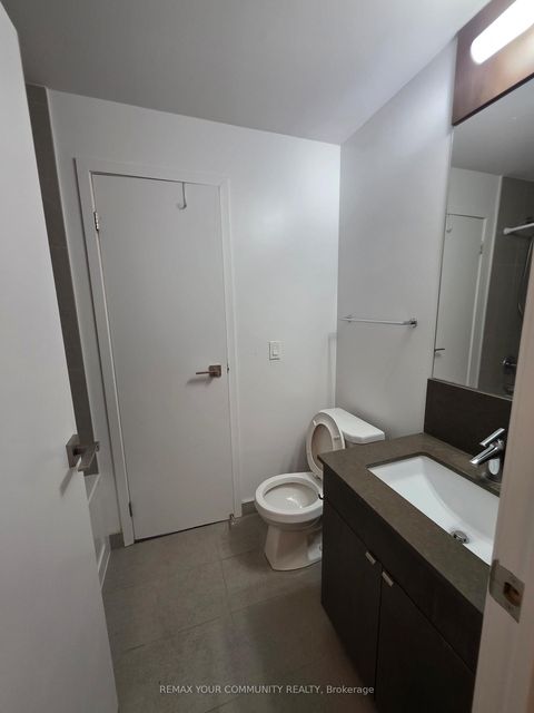 Photo 8 at 1004 - 89 Dunfield Avenue, Mount Pleasant West, Toronto
