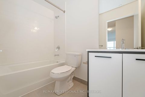 Photo 24 at 504 - 185 Deerfield Road, Central Newmarket, Newmarket