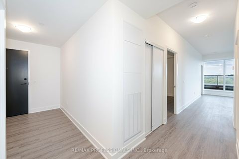 Photo 27 at 504 - 185 Deerfield Road, Central Newmarket, Newmarket