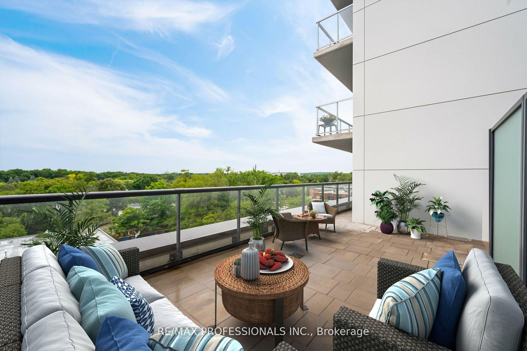 504 - 185 Deerfield Road, Central Newmarket, Newmarket photo 8