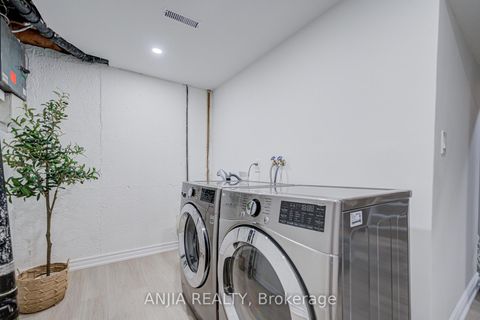 Photo 12 at 272 McNicoll Avenue, Hillcrest Village, Toronto