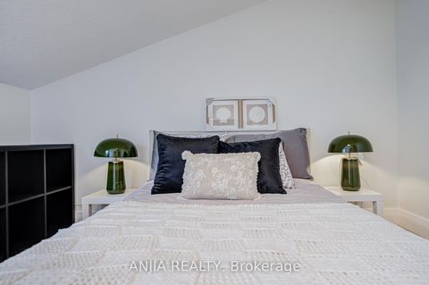 Photo 17 at 272 McNicoll Avenue, Hillcrest Village, Toronto