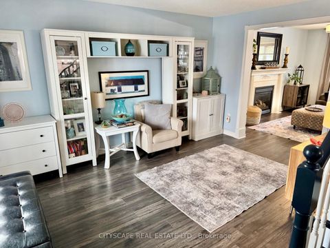 Photo 3 at 189 Churchland Drive, Holly, Barrie