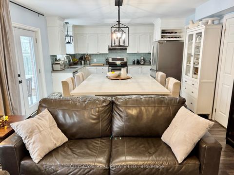 Photo 7 at 189 Churchland Drive, Holly, Barrie