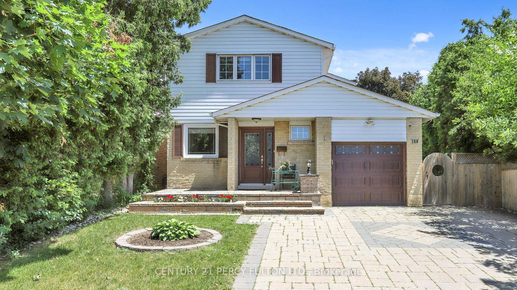 158 Holm Crescent, Willowbrook, Markham 