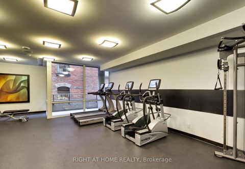 Photo 20 at 911 - 478 King Street W, Waterfront Communities C1, Toronto