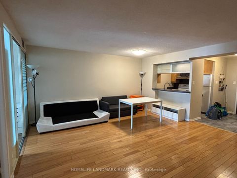 Photo 2 at 1401 - 1055 Bay Street, Bay Street Corridor, Toronto