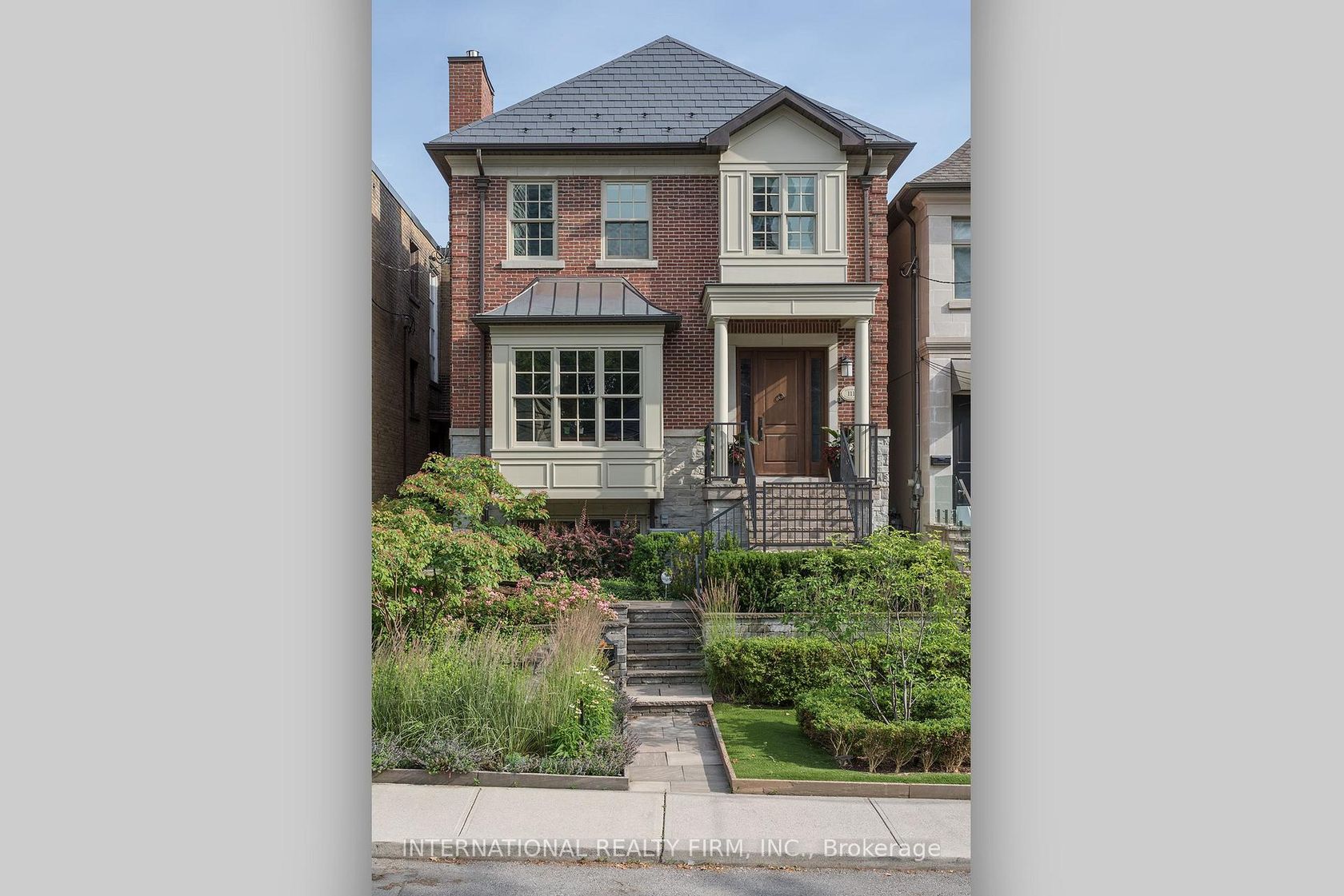 111 Hillsdale Avenue E, Mount Pleasant West, Toronto 