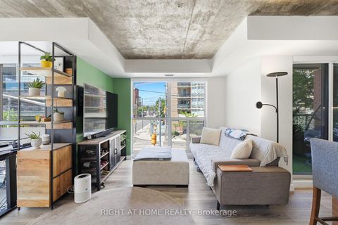 Photo 9 at 209 - 1005 King Street W, Niagara, Toronto