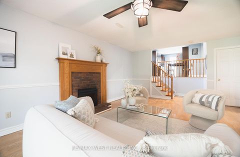 Photo 17 at 14 Souch Court, Bowmanville, Clarington