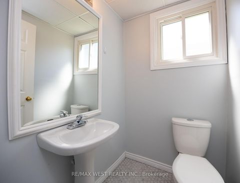 Photo 28 at 14 Souch Court, Bowmanville, Clarington