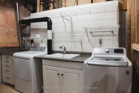 Photo 36 at 14 Souch Court, Bowmanville, Clarington