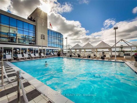 Photo 3 at 404 - 251 Queens Quay W, Waterfront Communities C1, Toronto