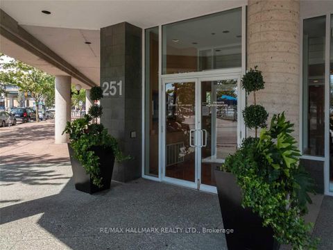 Photo 4 at 404 - 251 Queens Quay W, Waterfront Communities C1, Toronto
