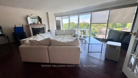 Photo 34 at 404 - 251 Queens Quay W, Waterfront Communities C1, Toronto