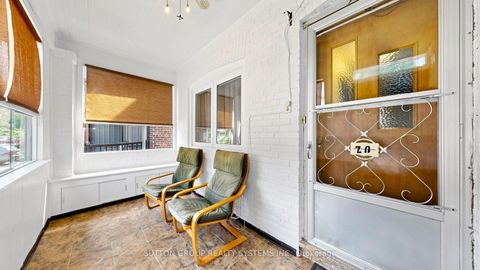 Photo 2 at 39 Exeter Street, Pellam Park, Toronto