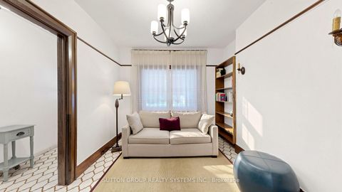Photo 3 at 39 Exeter Street, Pellam Park, Toronto