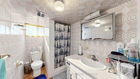 Photo 30 at 39 Exeter Street, Pellam Park, Toronto