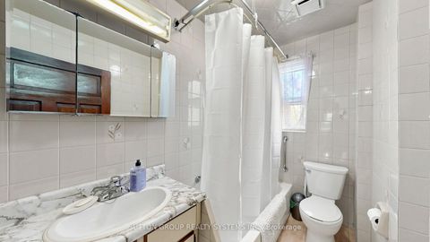 Photo 31 at 39 Exeter Street, Pellam Park, Toronto