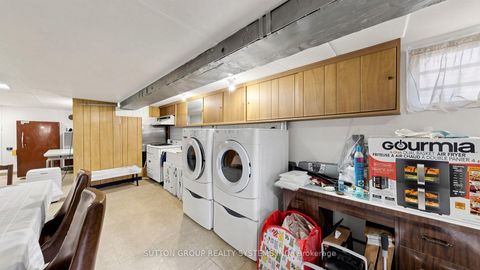 Photo 35 at 39 Exeter Street, Pellam Park, Toronto