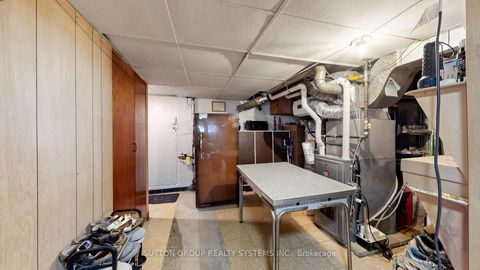 Photo 36 at 39 Exeter Street, Pellam Park, Toronto