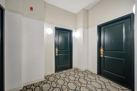 Photo 5 at 609 - 4200 Bathurst Street, Westgate, Toronto