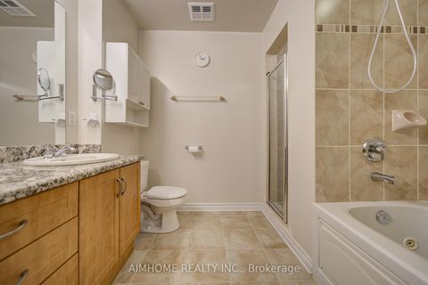 Photo 25 at 609 - 4200 Bathurst Street, Westgate, Toronto