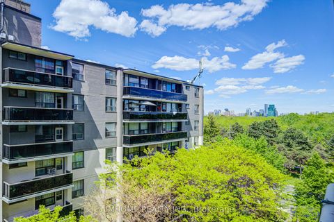 Photo 35 at 609 - 4200 Bathurst Street, Westgate, Toronto