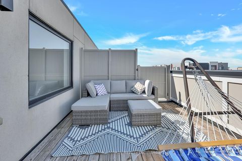 Photo 4 at 3 - 153 William Duncan Road, CFB, Toronto