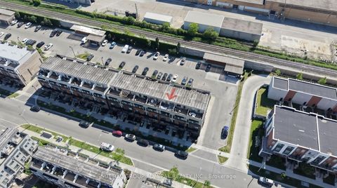 Photo 5 at 3 - 153 William Duncan Road, CFB, Toronto
