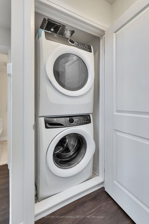 Photo 12 at 3 - 153 William Duncan Road, CFB, Toronto