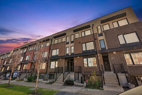 Photo 24 at 3 - 153 William Duncan Road, CFB, Toronto