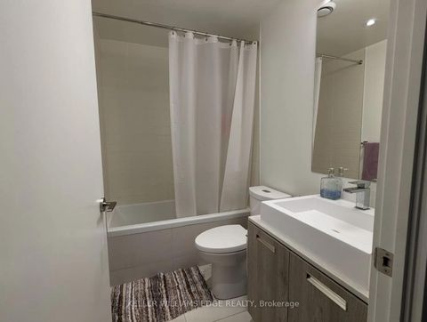 Photo 9 at 507 - 2A Church Street, Waterfront Communities C8, Toronto