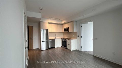 Photo 7 at 818 - 50 Power Street, Moss Park, Toronto