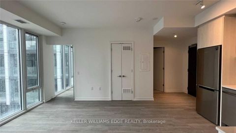 Photo 13 at 818 - 50 Power Street, Moss Park, Toronto